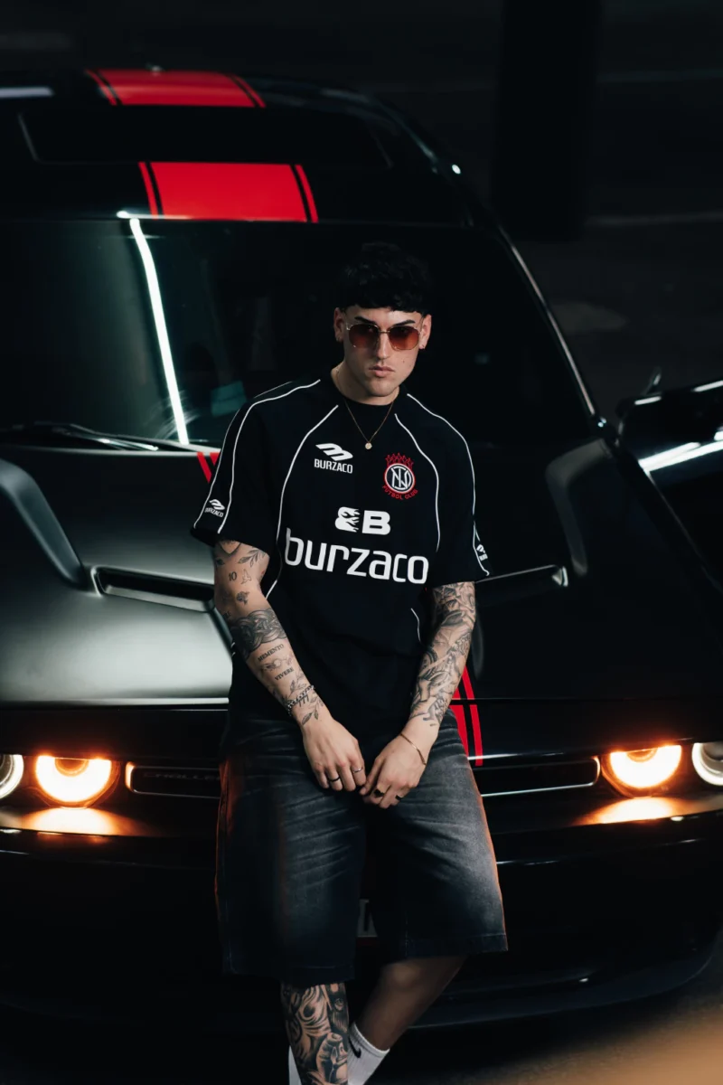 Remera Burzaco