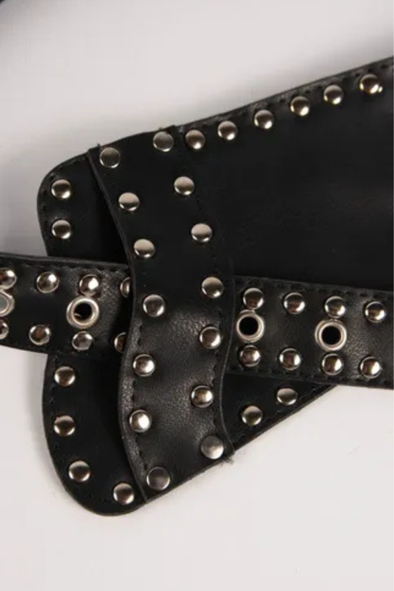 FAJA SIN HEBILLA CON TACHAS