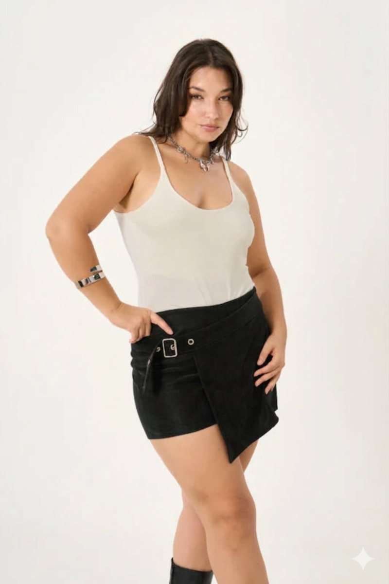SKORT OREGON CUERINA CON HEBILLA