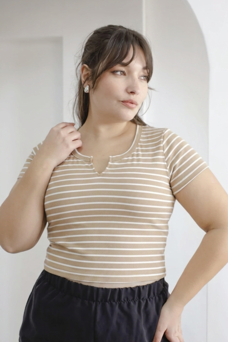 REMERA MORENA