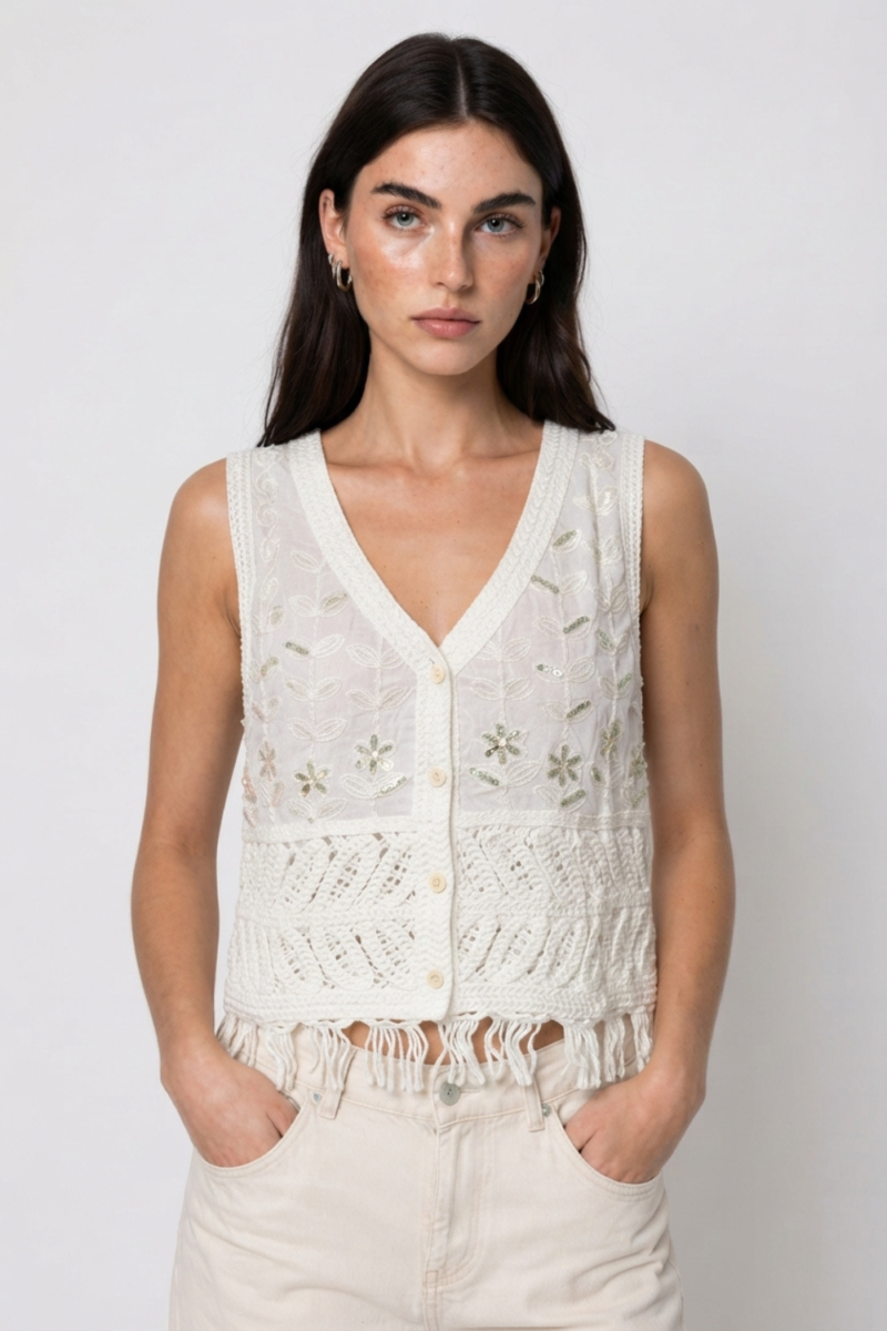 MUSCULOSA DE HILO C/LENTEJUELA Y FLECO